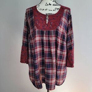 Catherines 1X red plaid floral patchwork peasant blouse flared sleeve country co